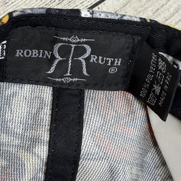 NWT Estonia Embroidered Robin-Ruth Limited Edition Hat Cap One Size Snapback - Picture 6 of 9